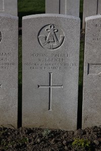 Lijssenthoek Military Cemetery - Gough, R