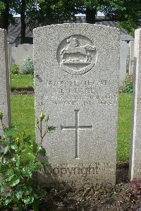 Lijssenthoek Military Cemetery - Grace, Thomas
