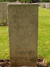 Lijssenthoek Military Cemetery - Graf, Johann