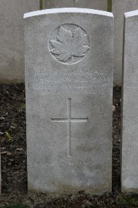 Lijssenthoek Military Cemetery - Graham, John Linn