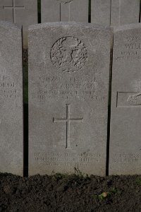 Lijssenthoek Military Cemetery - Graham, Robert Michie