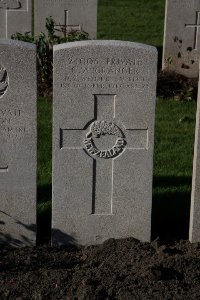 Lijssenthoek Military Cemetery - Granger, Claude Arthur