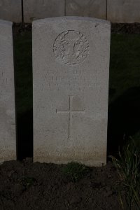 Lijssenthoek Military Cemetery - Grant, William