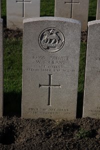Lijssenthoek Military Cemetery - Grant, W E
