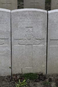 Lijssenthoek Military Cemetery - Graves, William Thomas