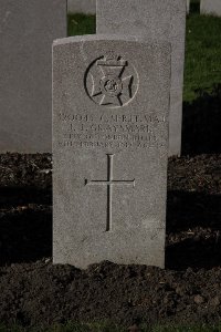 Lijssenthoek Military Cemetery - Graysmark, John Thomas
