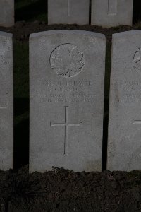 Lijssenthoek Military Cemetery - Grayson, Samuel