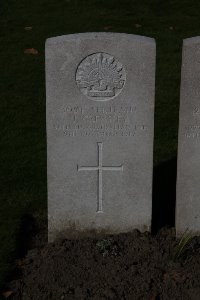 Lijssenthoek Military Cemetery - Greasley, John