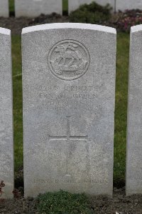 Lijssenthoek Military Cemetery - Green, Ernest