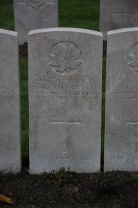 Lijssenthoek Military Cemetery - Greer, George