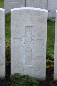 Lijssenthoek Military Cemetery - Gregory, G