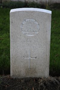 Lijssenthoek Military Cemetery - Grey, Patrick