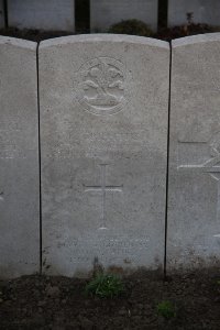 Lijssenthoek Military Cemetery - Griffiths, Richard