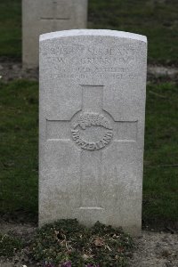 Lijssenthoek Military Cemetery - Grubb, William John