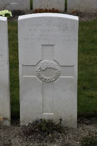 Lijssenthoek Military Cemetery - Guignier, Pierre Prosper