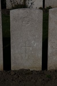 Lijssenthoek Military Cemetery - Gurnsey, Wilfrid Edwin