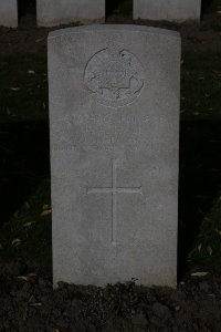 Lijssenthoek Military Cemetery - Hall, Frederick Arthur