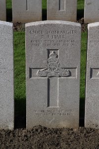 Lijssenthoek Military Cemetery - Hall, Frederick James
