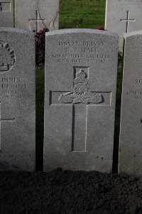Lijssenthoek Military Cemetery - Hall, G T