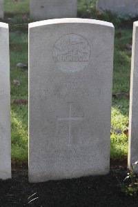 Lijssenthoek Military Cemetery - Hall, John