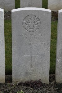Lijssenthoek Military Cemetery - Hall, Lyndon Hanson