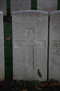Lijssenthoek Military Cemetery - Hall, W T