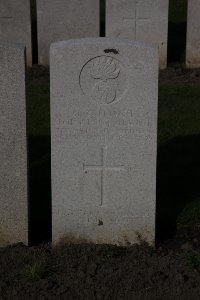 Lijssenthoek Military Cemetery - Hallworth, Cecil Arthur
