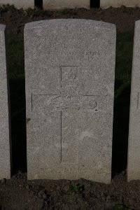 Lijssenthoek Military Cemetery - Halstead, Henry Fawcett