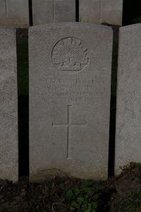 Lijssenthoek Military Cemetery - Hammer, Wilfred Roy