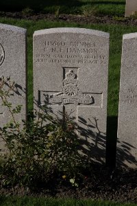 Lijssenthoek Military Cemetery - Hammon, Cecil Nelson Frederick