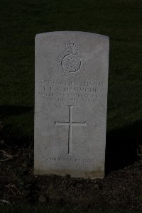 Lijssenthoek Military Cemetery - Hammond, Frederic Robert Cyprian