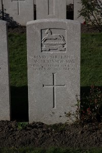 Lijssenthoek Military Cemetery - Hands, W H
