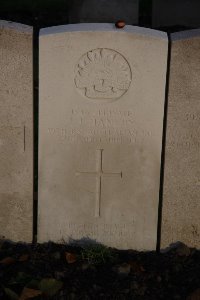 Lijssenthoek Military Cemetery - Hanley, John Joseph