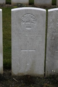 Lijssenthoek Military Cemetery - Hannaford, Richard Wallace