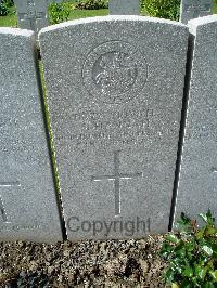 Lijssenthoek Military Cemetery - Hannah, S