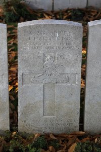 Lijssenthoek Military Cemetery - Hardington, James