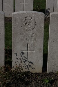 Lijssenthoek Military Cemetery - Hards, F
