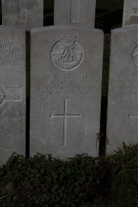 Lijssenthoek Military Cemetery - Harker, T