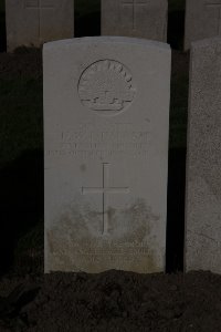 Lijssenthoek Military Cemetery - Harratt, Henry William Leonard