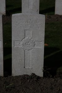 Lijssenthoek Military Cemetery - Harrington, H