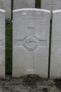 Lijssenthoek Military Cemetery - Harris, Raymond Edward