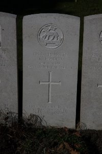 Lijssenthoek Military Cemetery - Harris, Thomas
