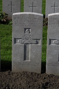 Lijssenthoek Military Cemetery - Harrison, Ernest William