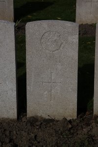 Lijssenthoek Military Cemetery - Hart, E