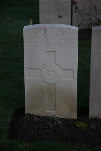 Lijssenthoek Military Cemetery - Hart, Harry Thomas