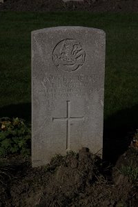 Lijssenthoek Military Cemetery - Hartley, J