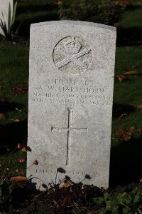 Lijssenthoek Military Cemetery - Hartshorn, A W