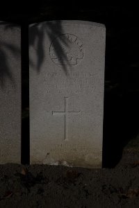 Lijssenthoek Military Cemetery - Harvey, Stanley Leonard Roy