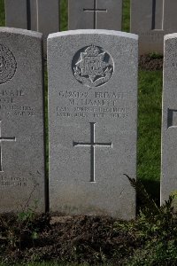 Lijssenthoek Military Cemetery - Hassett, Michael