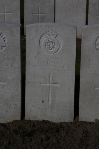 Lijssenthoek Military Cemetery - Hawes, Ernest Joseph